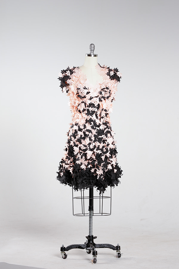 Lotus Noir: A Tale of Beauty and Decay â€” look 1